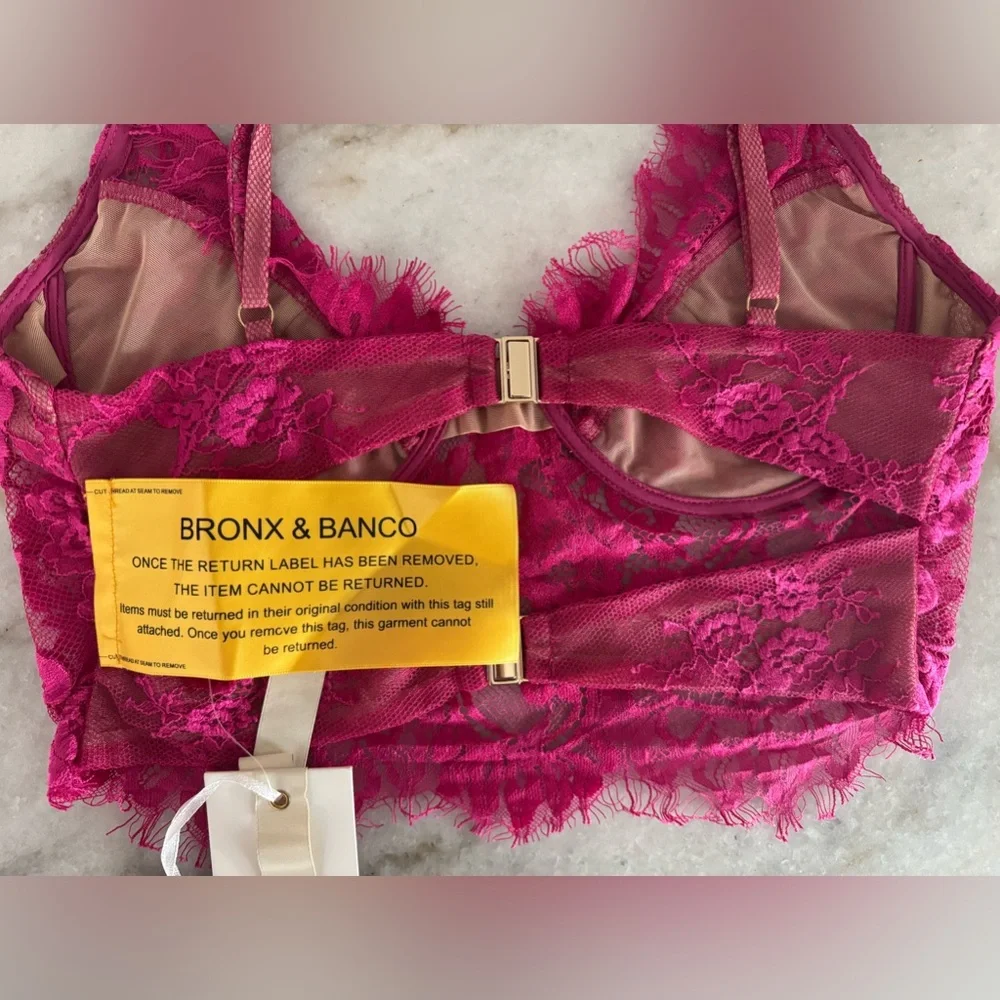 Bronx and Banco Elegant Lace Crop Top - Pink - Picture 6 of 9